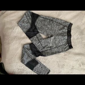 Gray Hollister athletic leggings